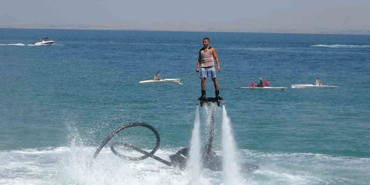 Van Gölü’nde adrenalin dolu festival