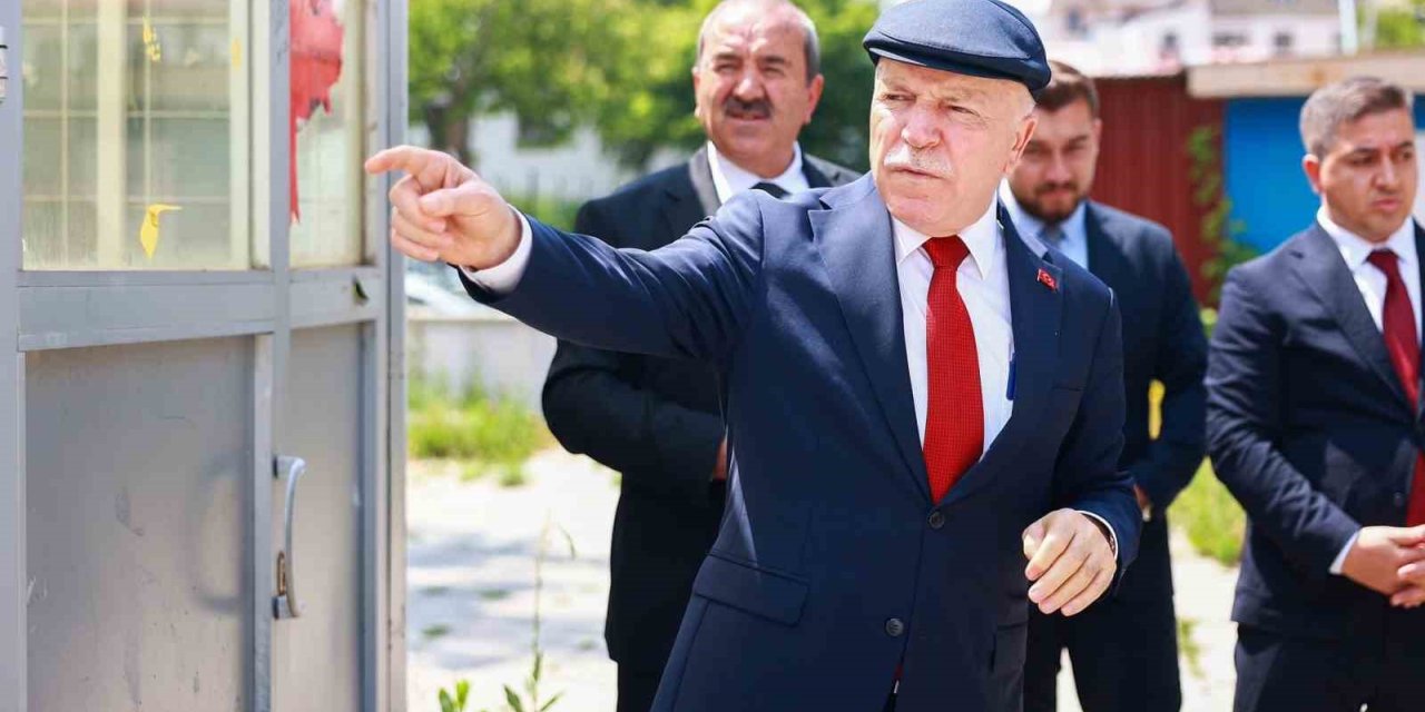 Başkan Sekmen: "Projelerde tarihi ve manevi dokuyu koruyoruz"