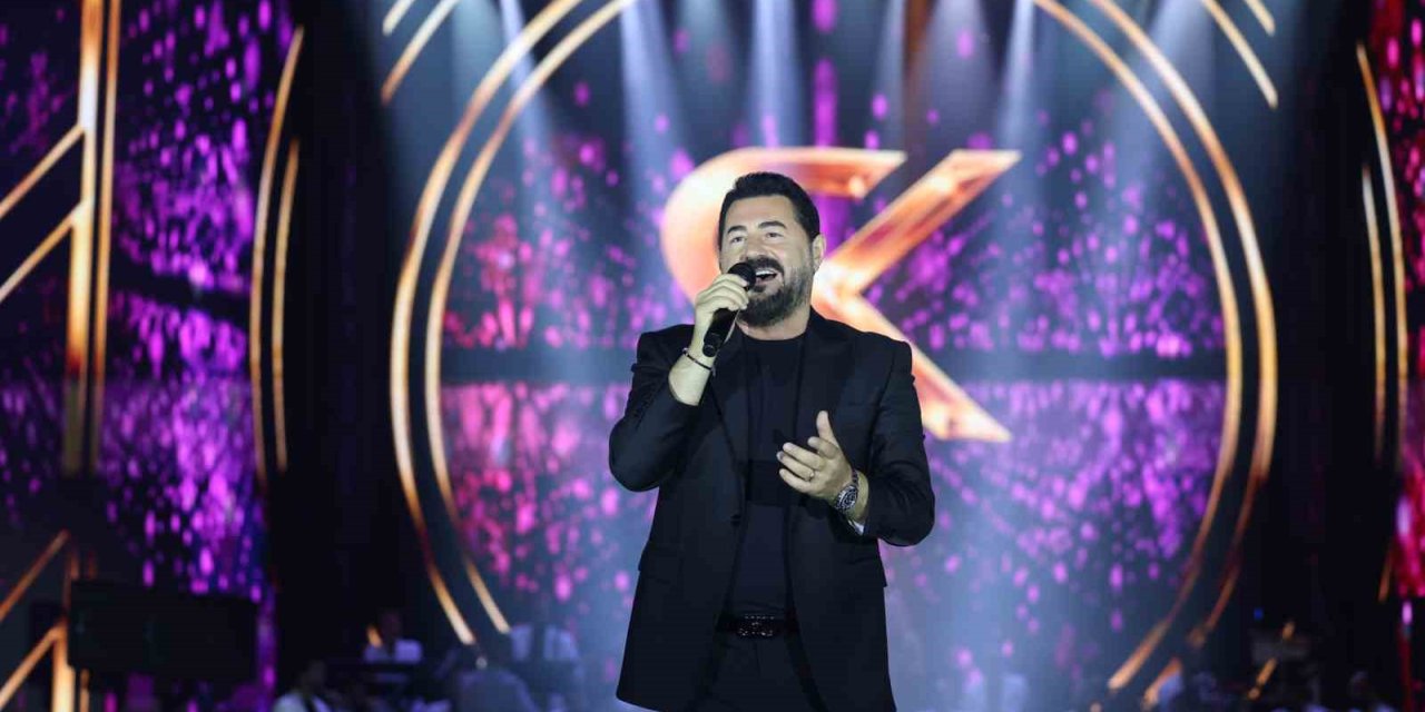 Malatya Kültür Yolu Festivali’nde Serkan Kaya’nın şarkıları hep bir ağızdan söylendi