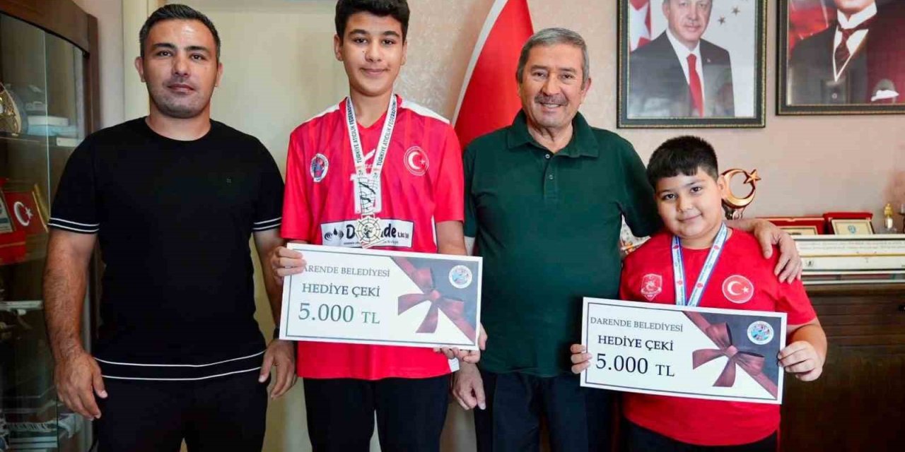 Darendeli genç sporcuların başarısı gururlandırdı