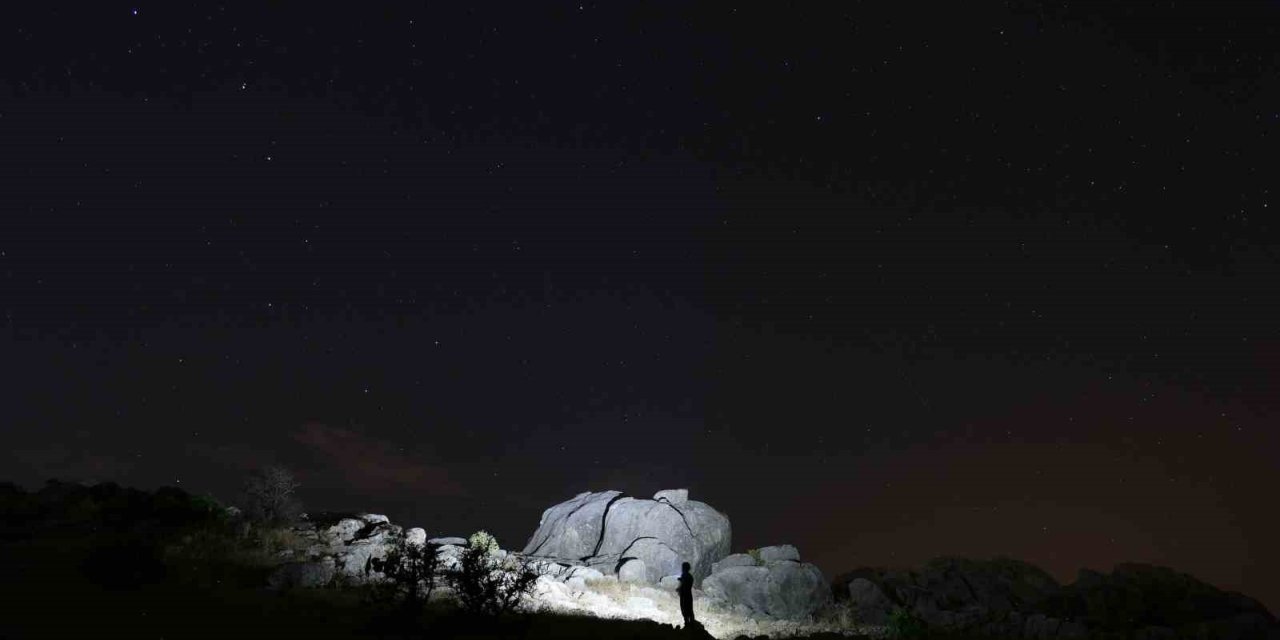 Elazığ’da meteor yağmuru Harput’tan gözlemlendi