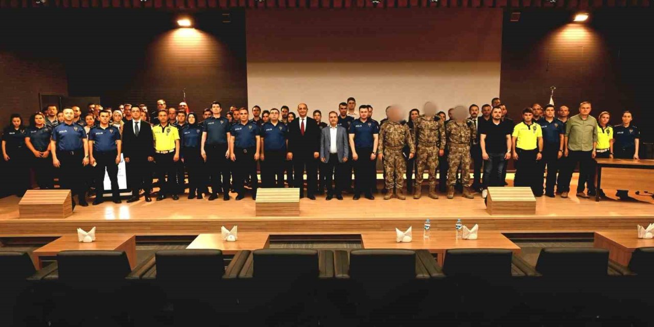 Polise intihar farkındalığını anlattılar