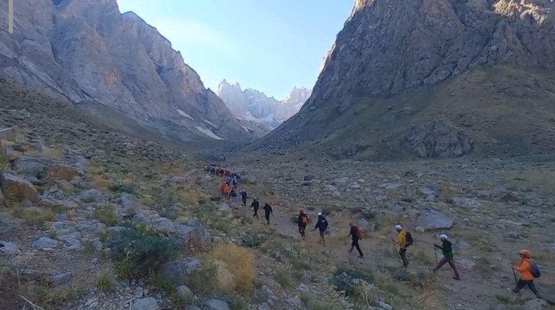 Hakkari’nin zorlu zirvelerinde hayati tatbikat