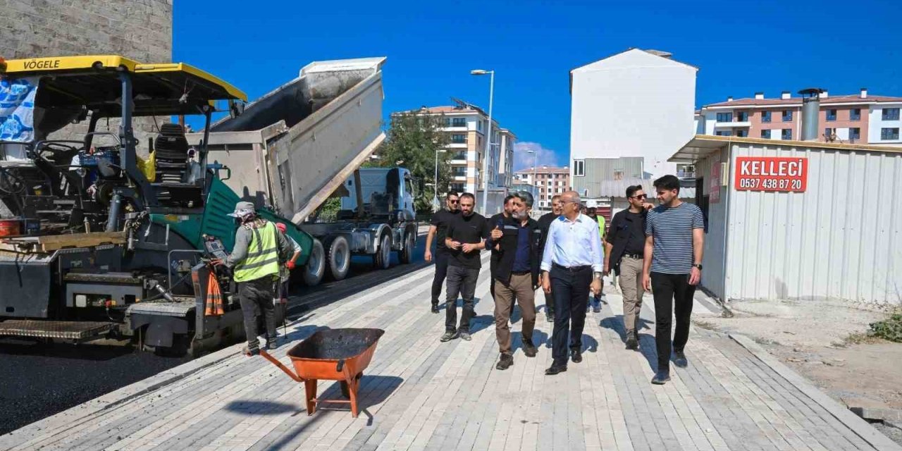 Başkan Er: "Boztepe Caddesi önemli bir ulaşım aksı olacak"