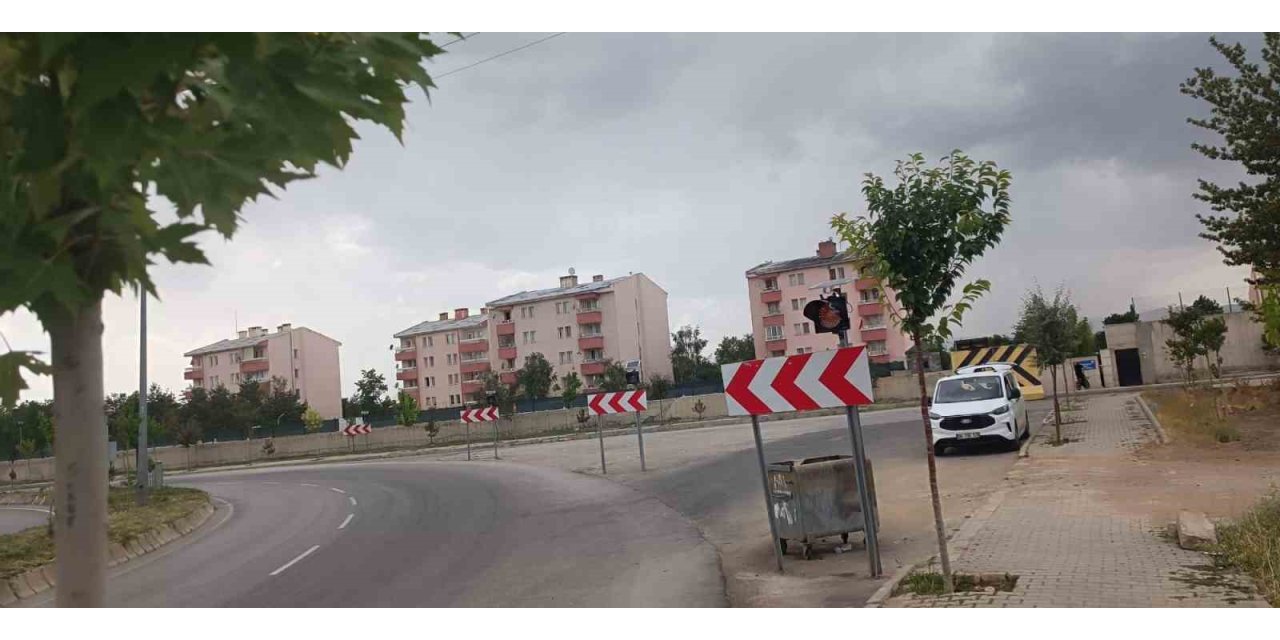 Patnos’ta trafik güvenliği için kavşaklarda tedbirler artırılıyor