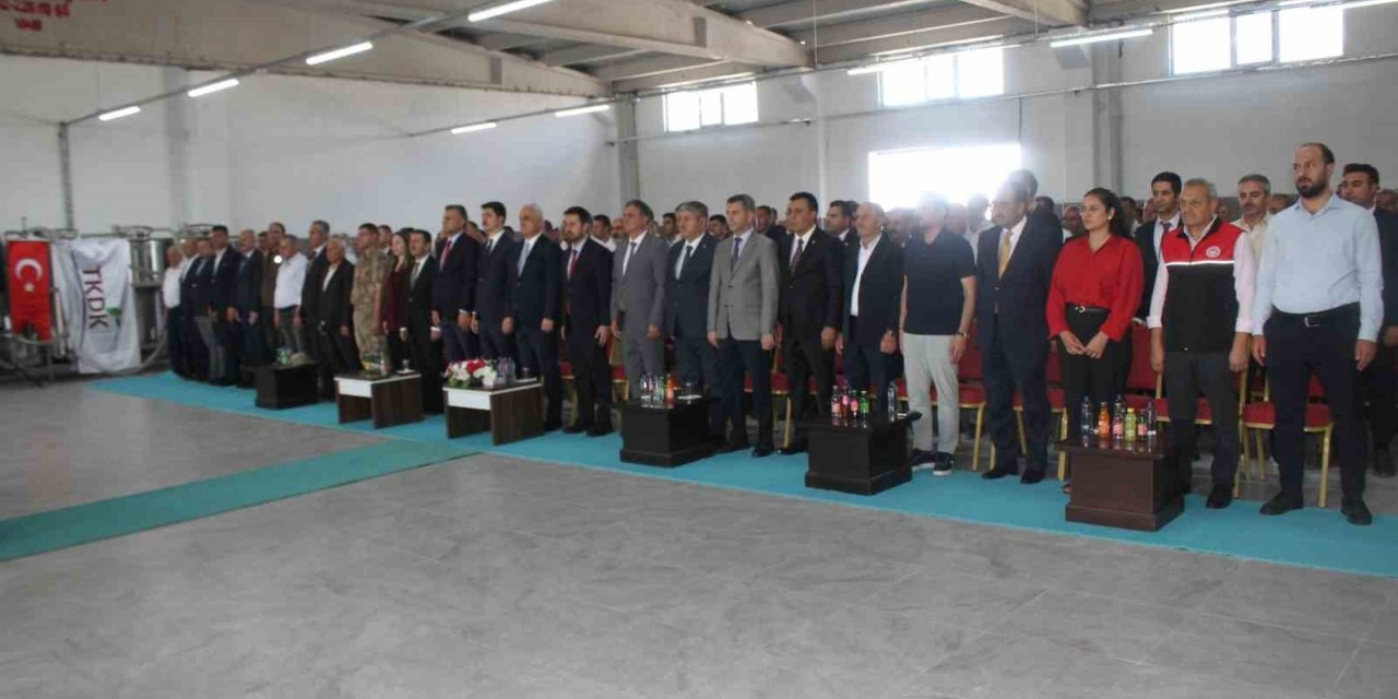 Malazgirt’te Süt Toplama Merkezi törenle hizmete açıldı