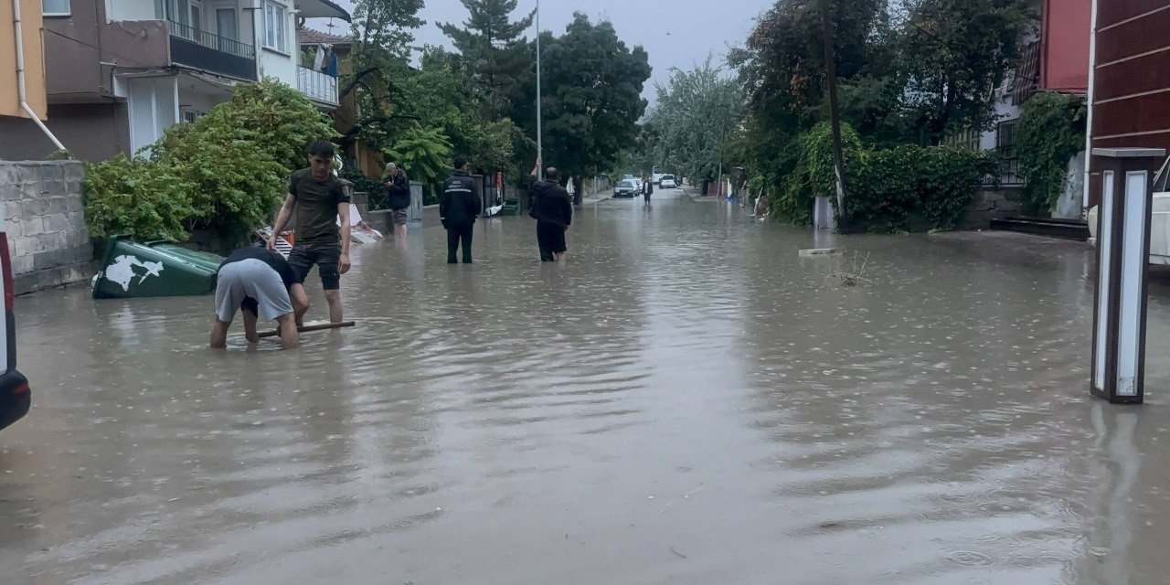 Meteoroloji’den Erzincan ve Bayburt’a sağanak uyarısı