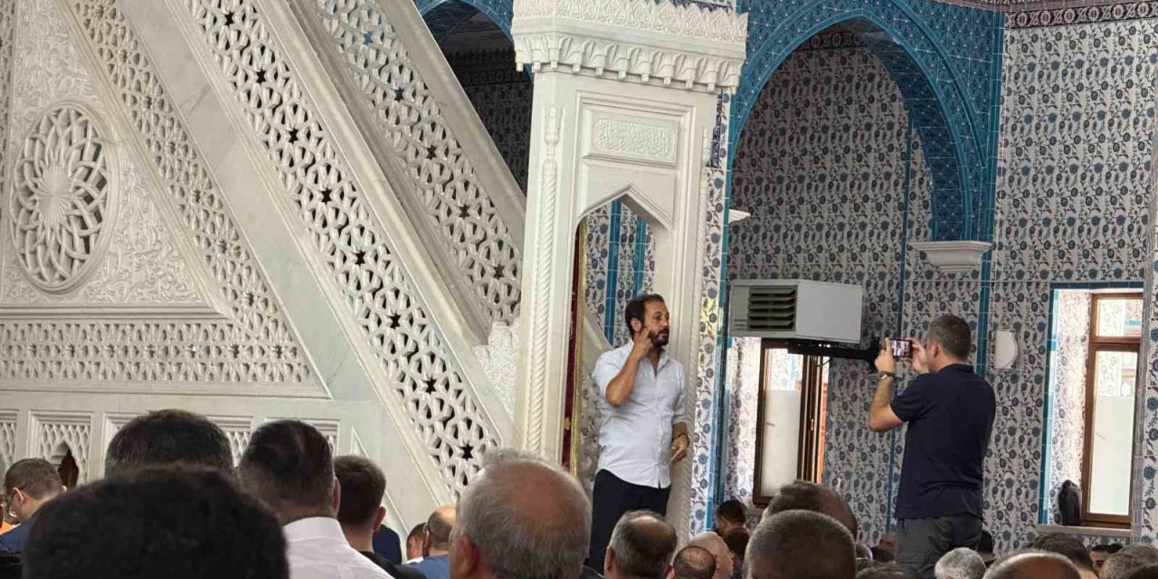 Iğdır’da Cuma hutbesi işaret diliyle de anlatıldı