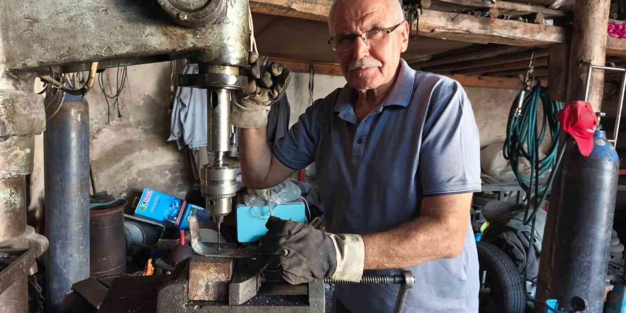 Yarım asırdır demire şekil veren ustanın örs başındaki mücadelesi sürüyor