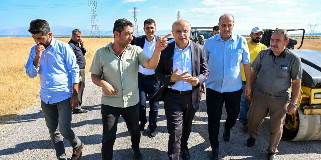 Büyükşehir, Yazıhan’da yol standardını yükseltti