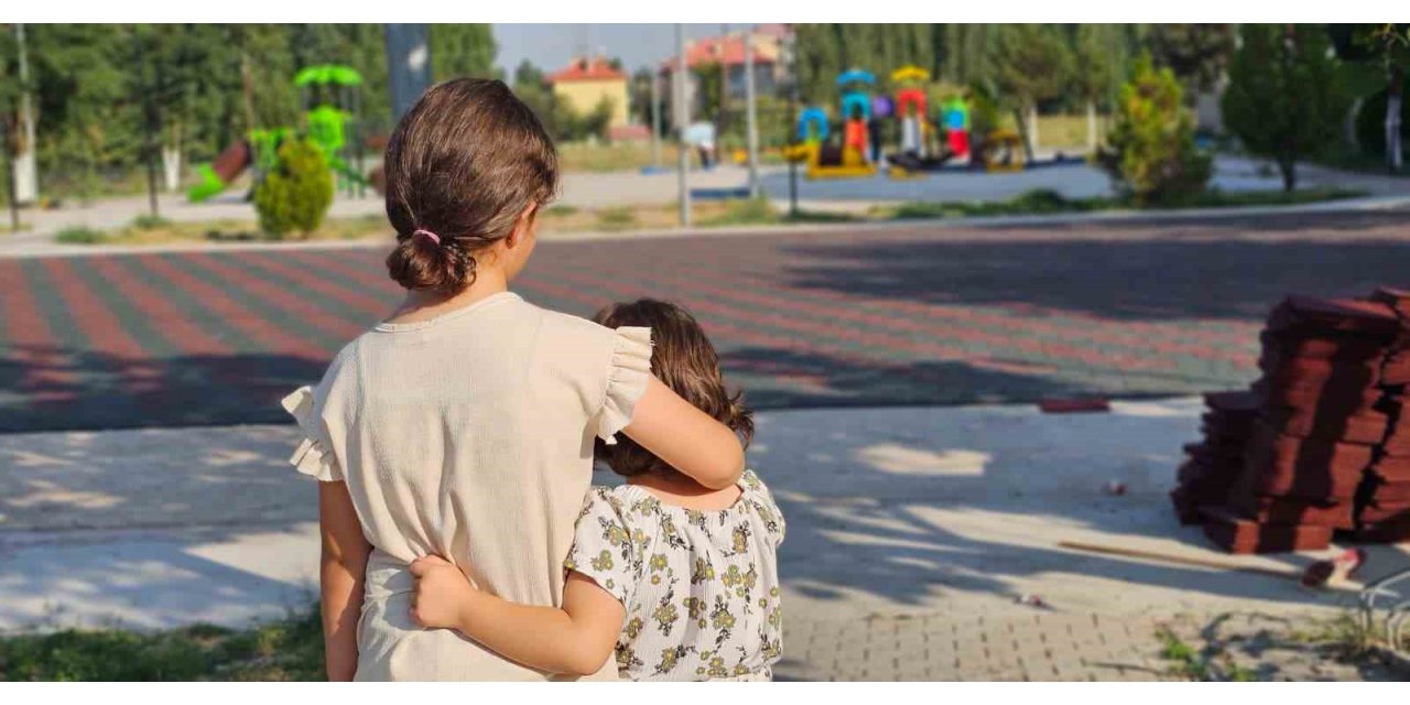 Hasköy’de harabeye dönen park yenilendi