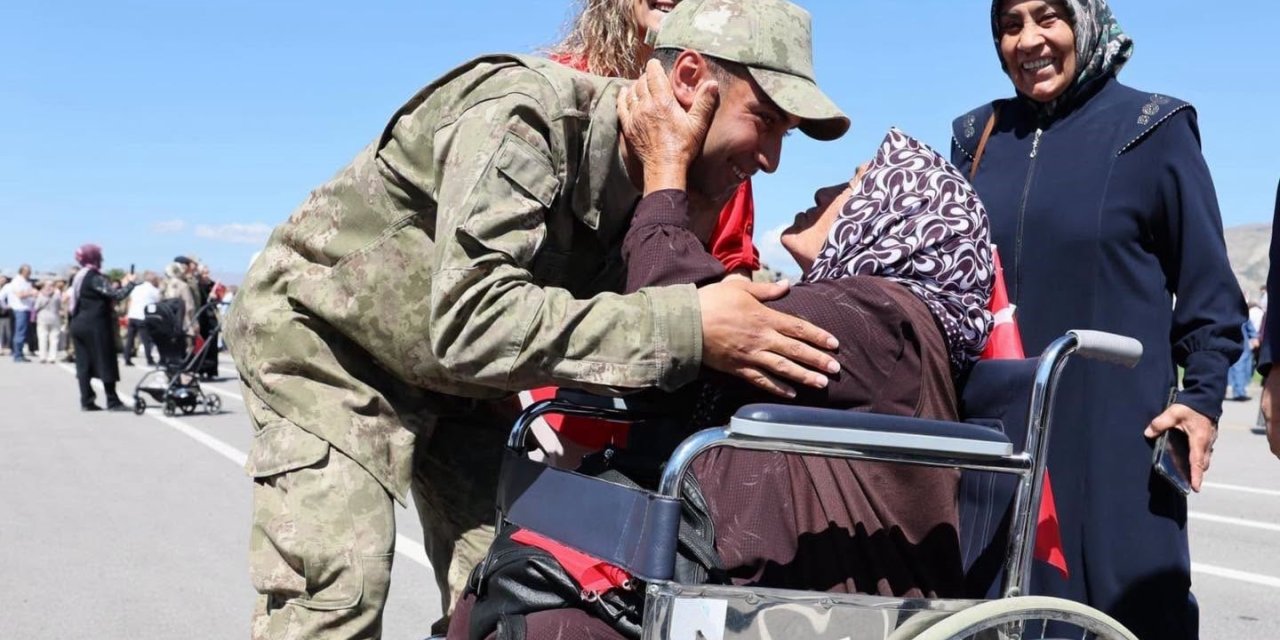 Erzincan’da bedelli erler için yemin töreni düzenlendi