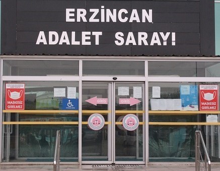Erzincan’da 20 binden fazla kişinin mağdur olduğu iddia edilen dolandırıcılık davasında ilk duruşma görüldü