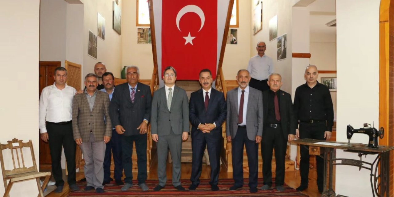 Kemaliye’nin köyleri ve altyapısı için çalışmalar değerlendirildi