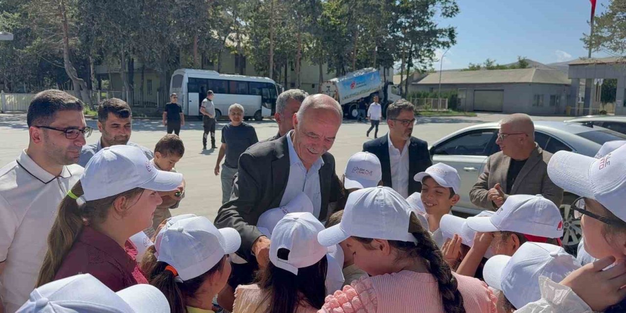 Aşkale çimento tesisleri çocukları ağırladı