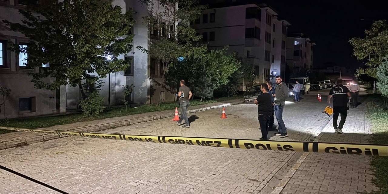 Erzincan’da bir eve silahla ateş edildi