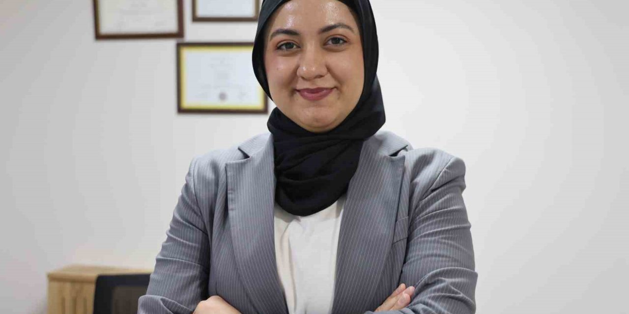 Uzman Psikolog Yıldız, " Ebeveynlerin en sık yaptığı hatalardan biri, çocuk kaygılandığında hemen onu rahatlatmaya çalışmaktır"
