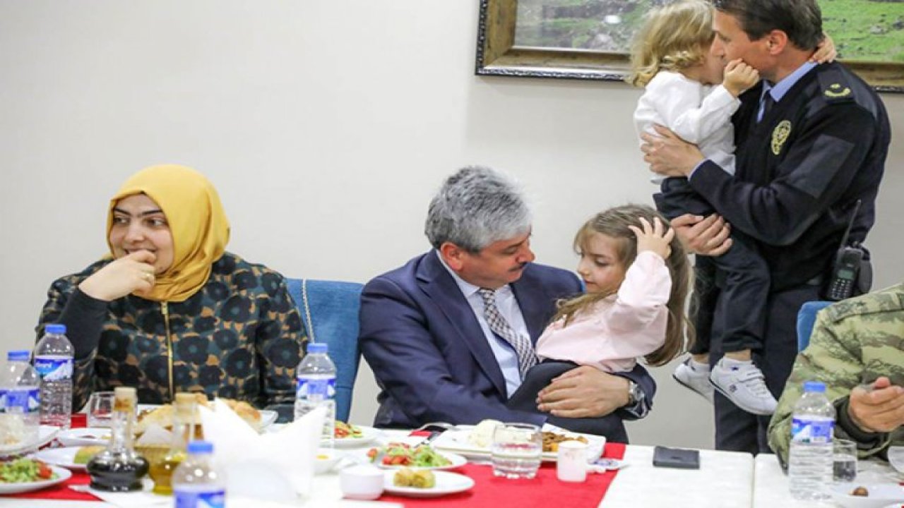 Kars Polisevinde şehit yakınları ve gaziler onuruna iftar programı!