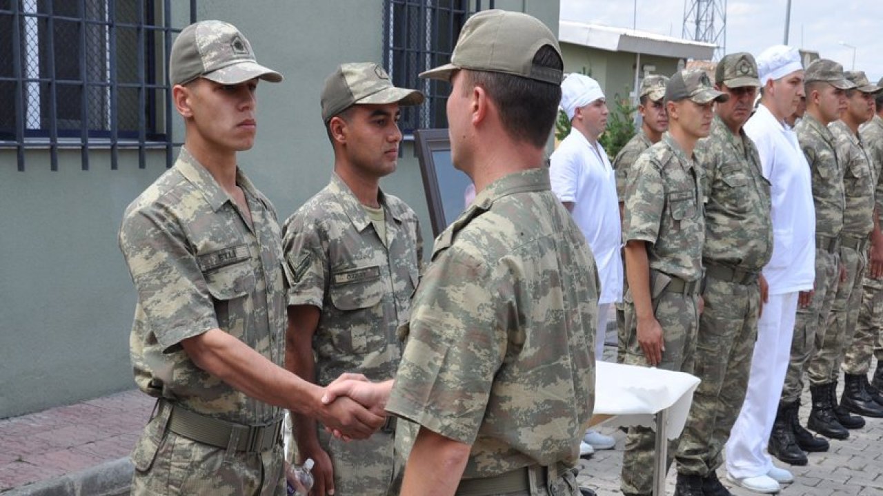 Mehmetçik, Kurban Bayramı’na Kars - Ermenistan sınırında girdi