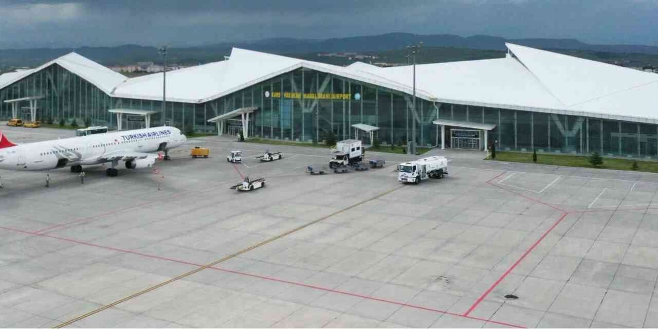 Kars Harakani Havalimanı’nda 8 ayda 423 bin yolcu trafiği