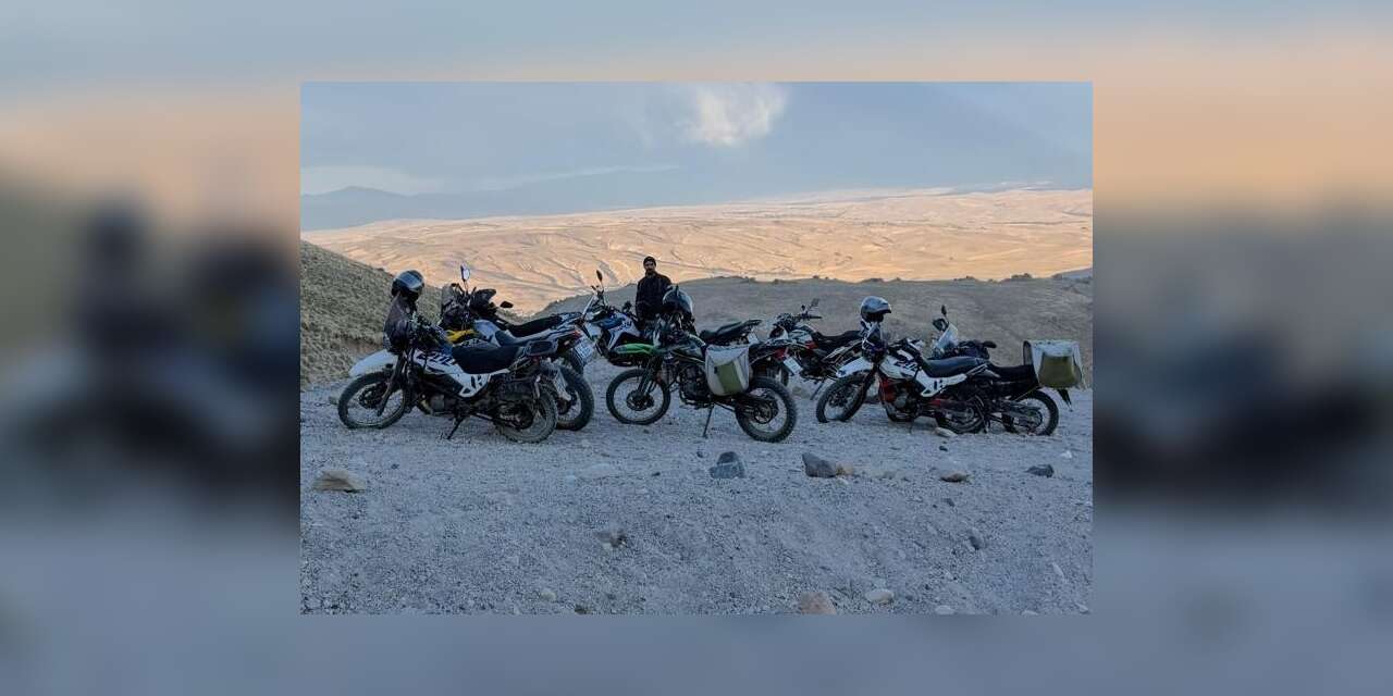 (düzeltme) - Adilcevazlı motorculardan Süphan Dağı’na demir atlarla tırmanış