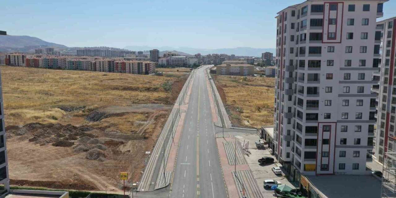 Filistin Caddesi yenilendi