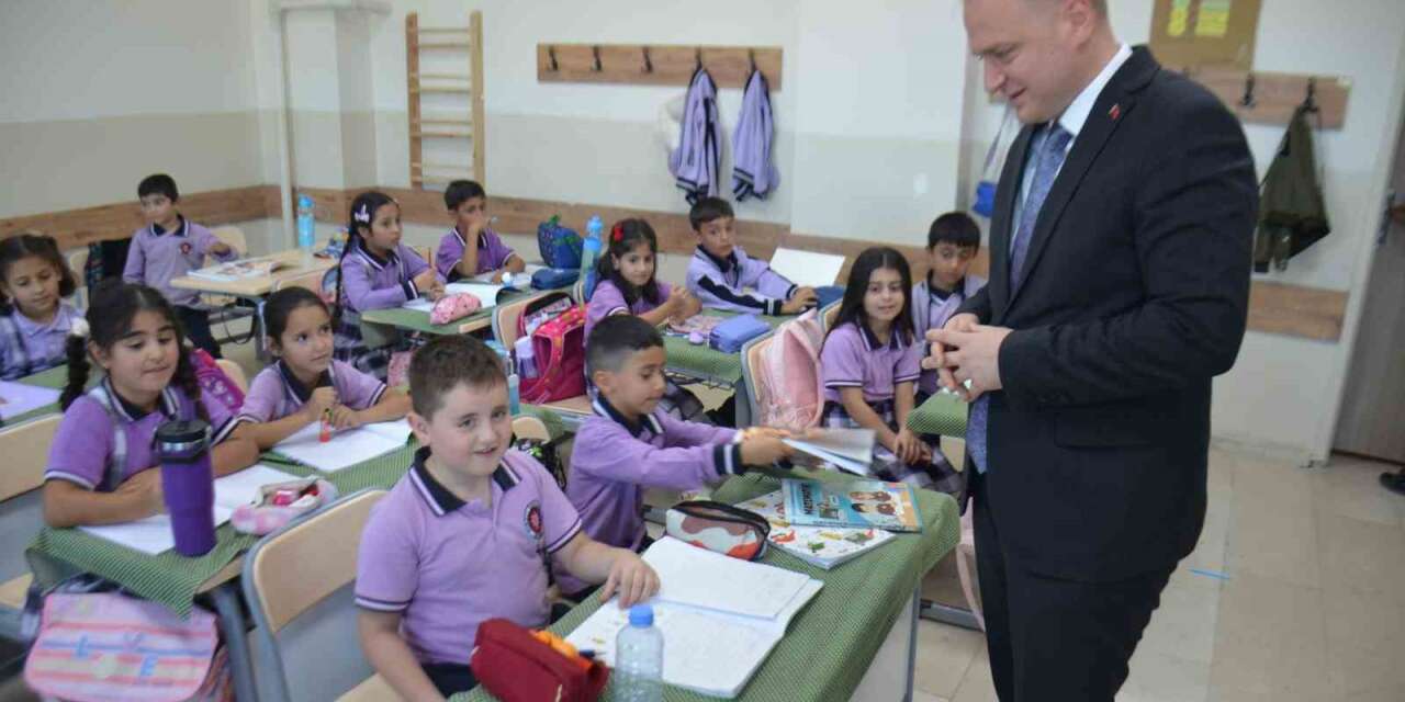 Bulanık’ta İlköğretim Haftası kutlandı