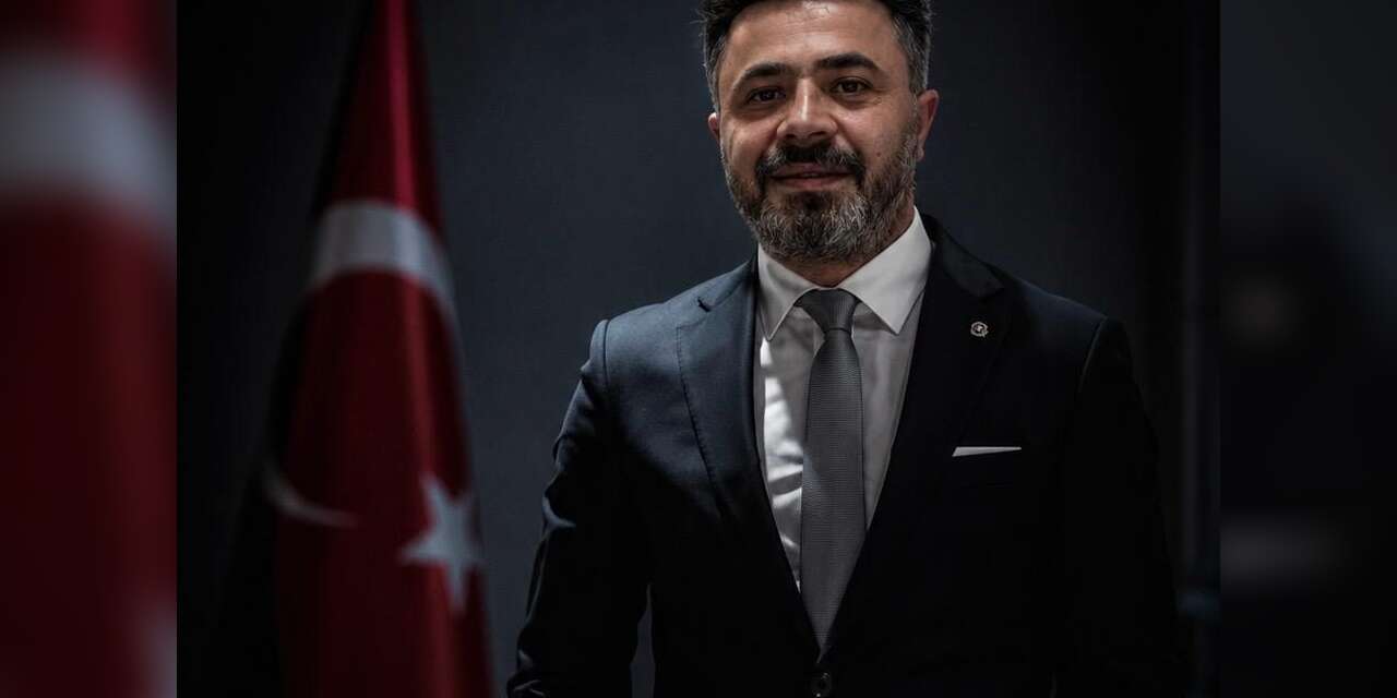ŞEHİRDER’den Palandöken Kaymakamı Yunus Kızılgüneş’e destek