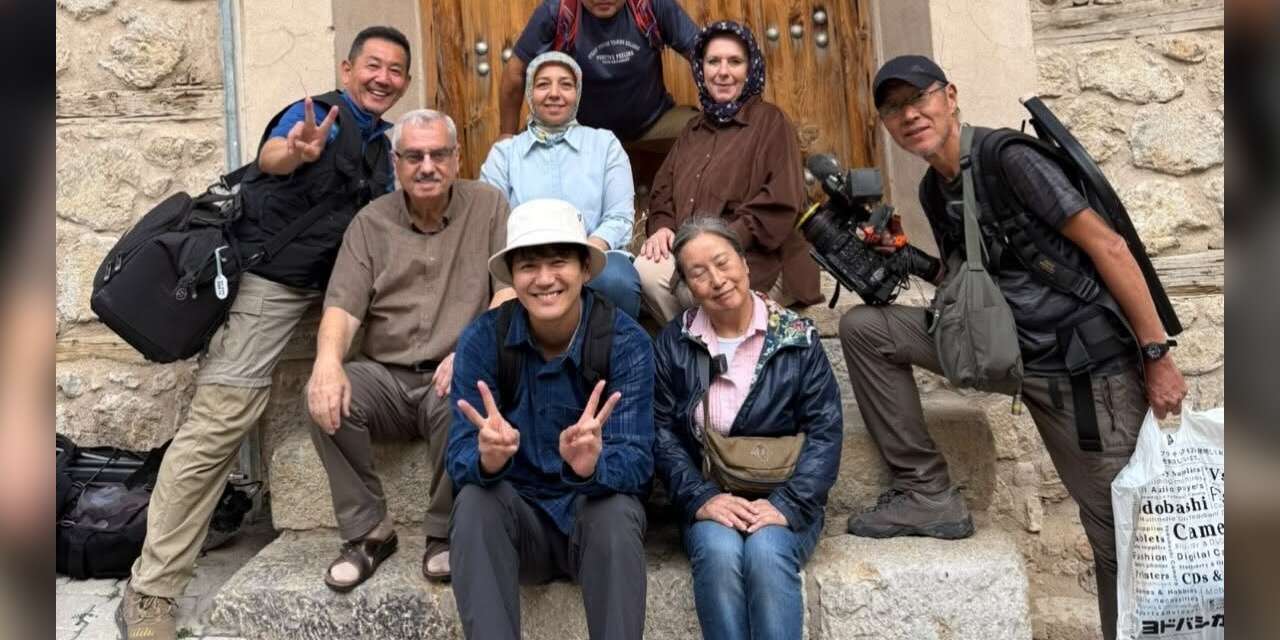 Japonya’dan gelen ekip Kemaliye’nin tarihi ve kültürel değerlerini görüntüledi