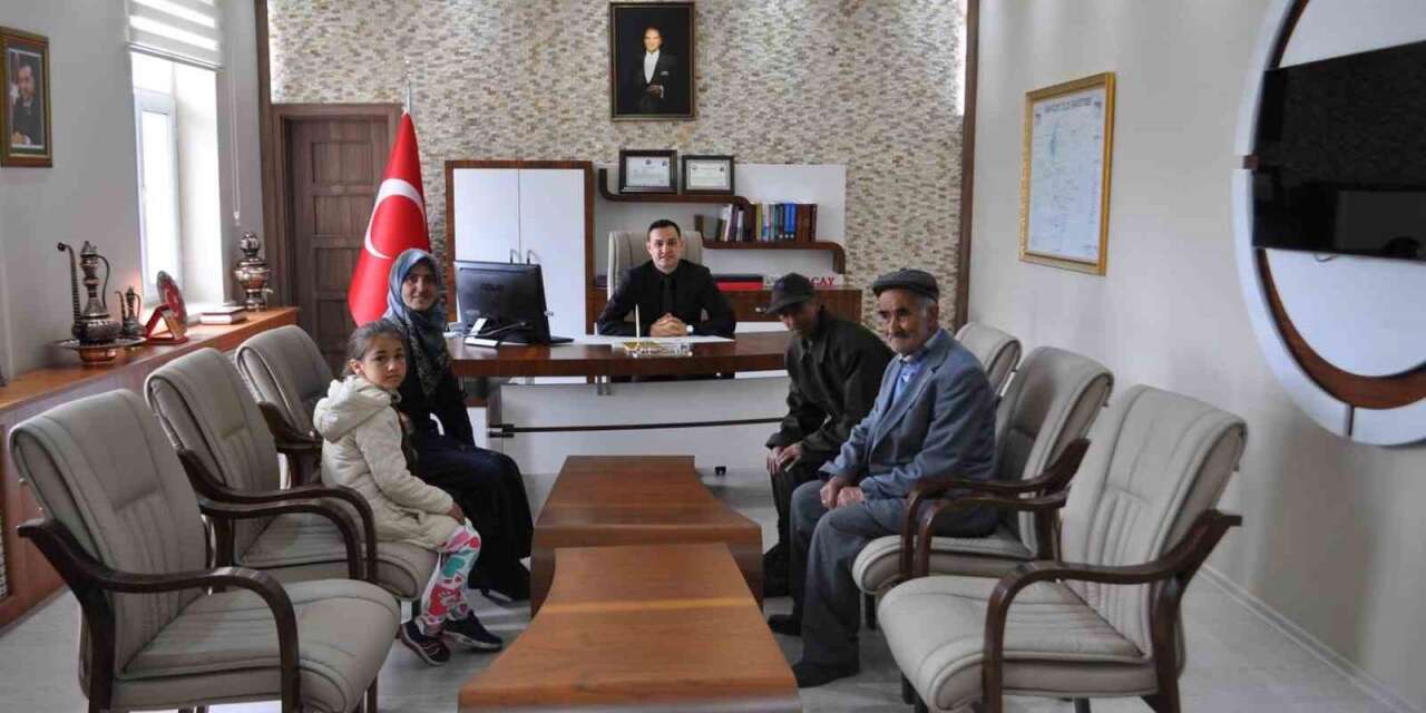 Arpaçay’da askerlik hayali temsili yemin töreniyle gerçeğe dönüştü