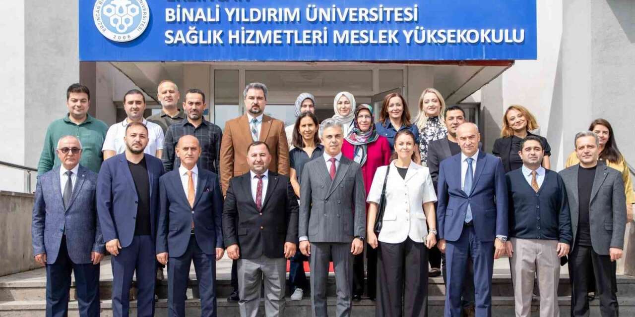EBYÜ Sağlık Hizmetleri Meslek Yüksekokulunda devir teslim töreni yapıldı
