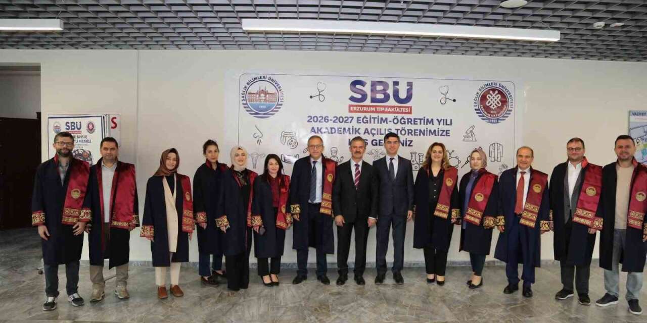 SBÜ Erzurum Tıp Fakültesi Erzurum Tıp Fakültesi’nde akademik açılış yapıldı