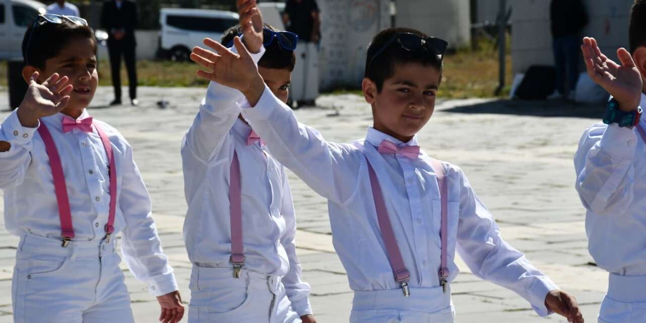 Sarıkamış’ta İlköğretim Haftası coşkuyla kutlandı