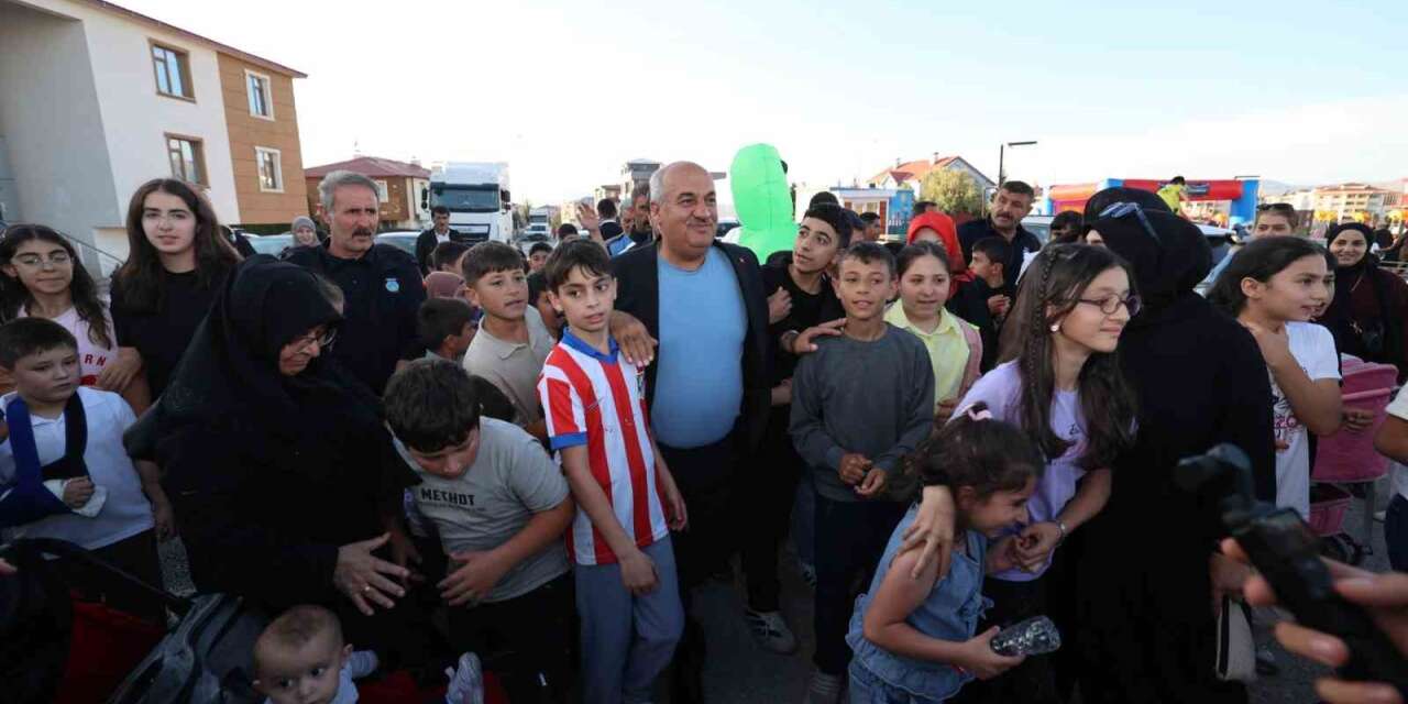 Aziziye’de güz akşamları coşkusu