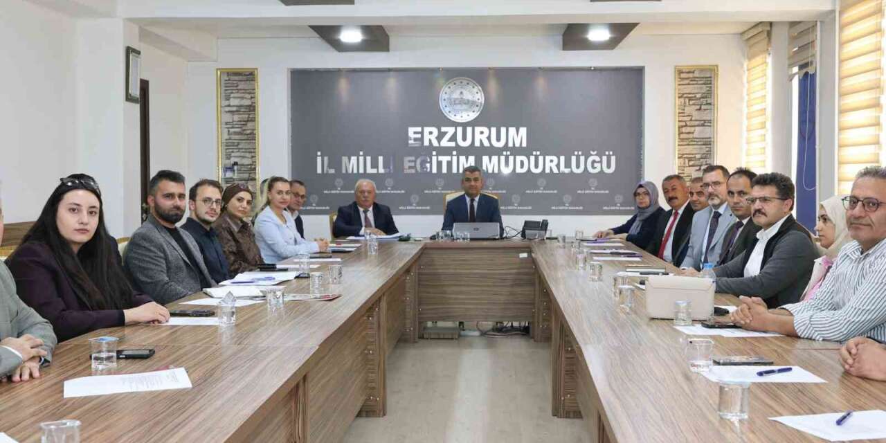 Okullarda güvenli iklim ve akran zorbalığıyla mücadele masaya yatırıldı