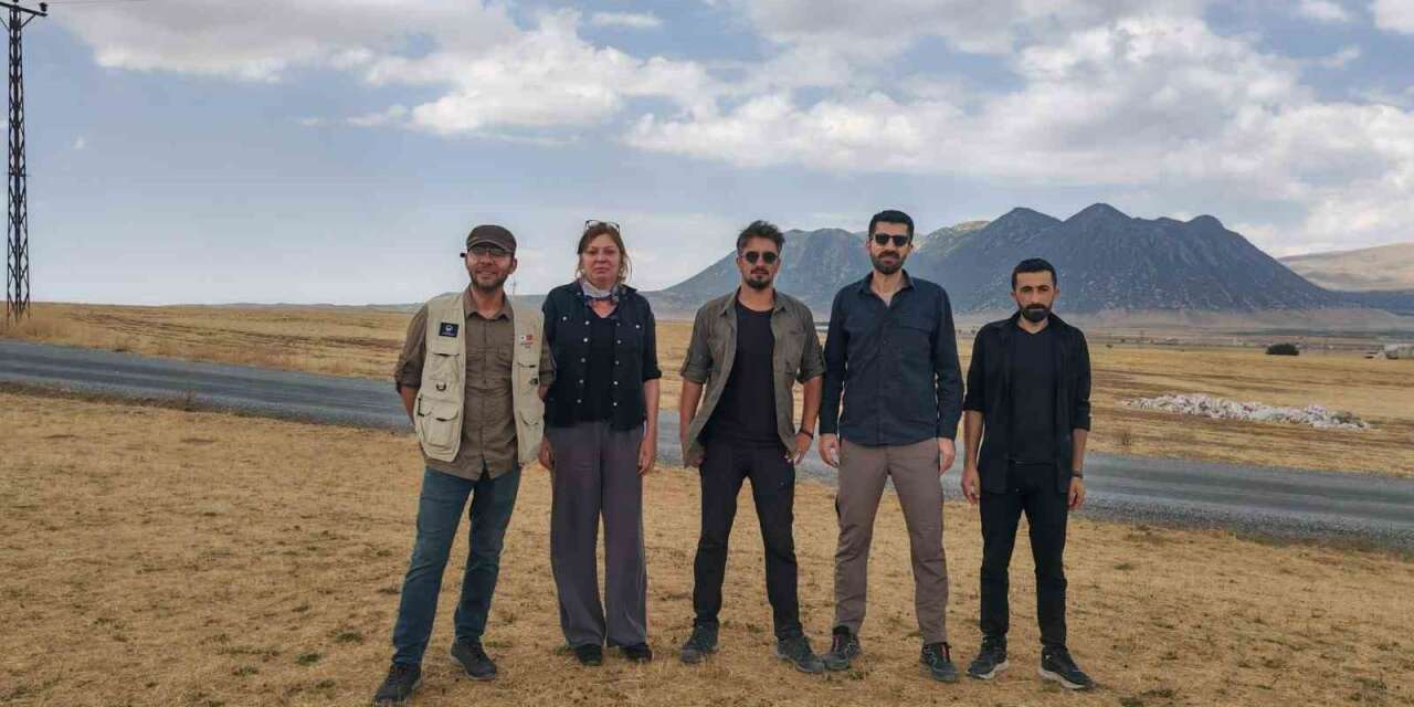 Bitlis’te tarihöncesine ışık tutacak arazi çalışmaları başladı