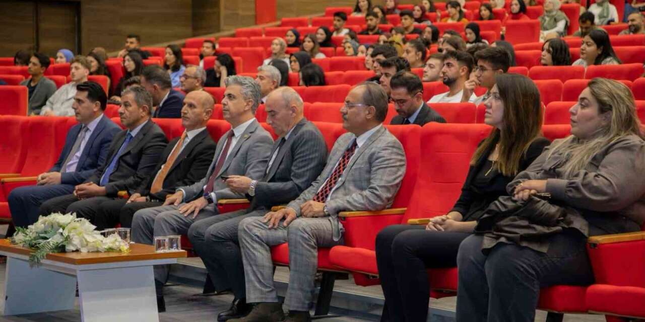 EBYÜ’de yeni öğrencilere oryantasyon programı düzenlendi