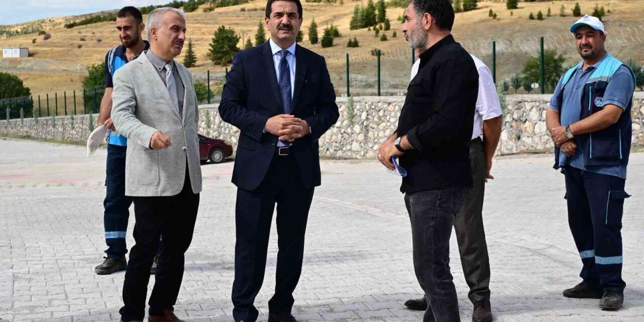Başkan Taşkın, hayvan barınağında incelemelerde bulundu
