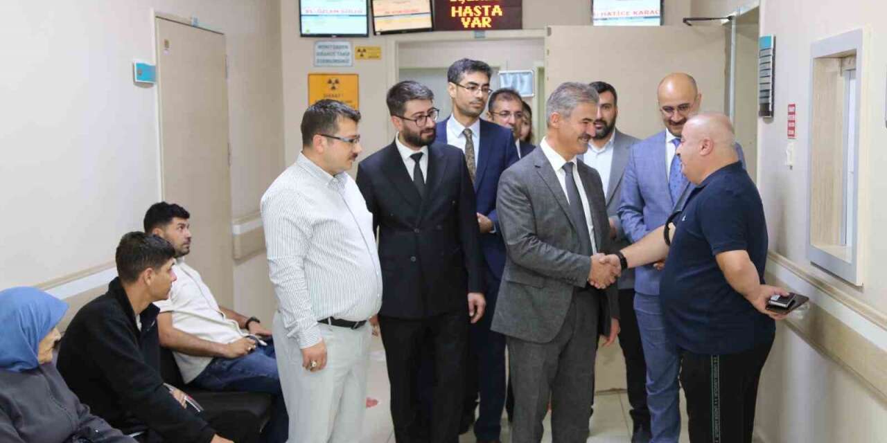 Erzurum il sağlık müdürü meral, ağız ve diş sağlığı merkezini inceledi