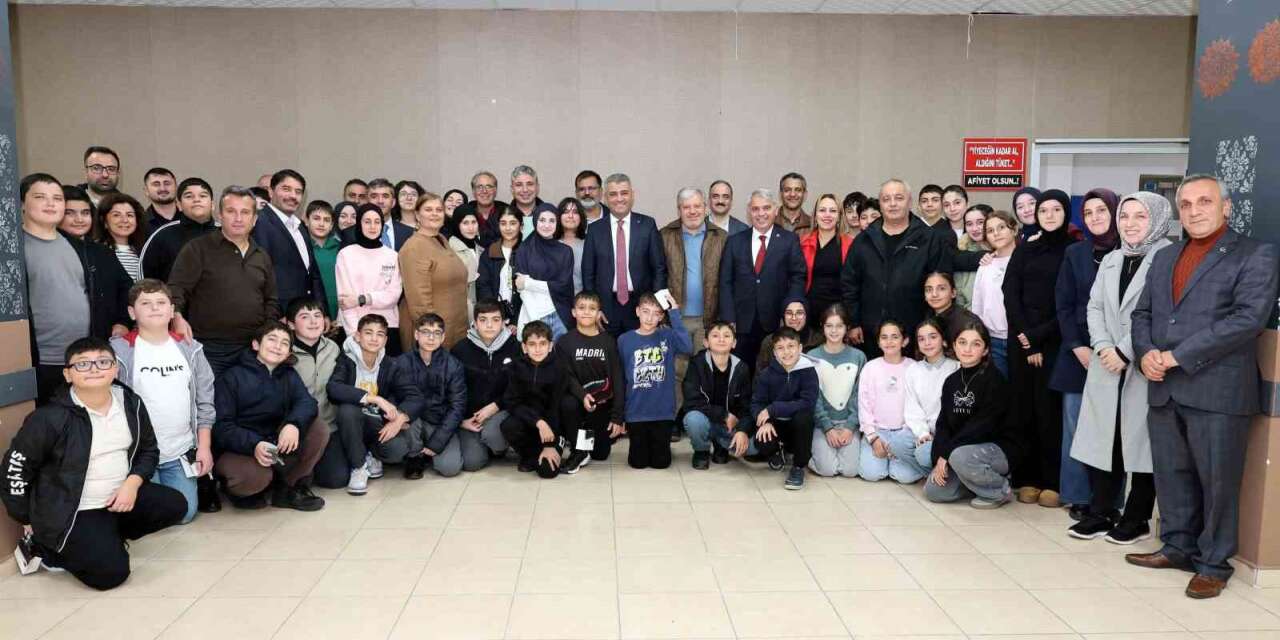 "Bizim Gök Kubbemiz" projesi kapsamında öğrenciler Erzurum’da