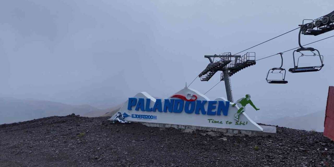 Palandöken’de kar yağışı etkili oluyor