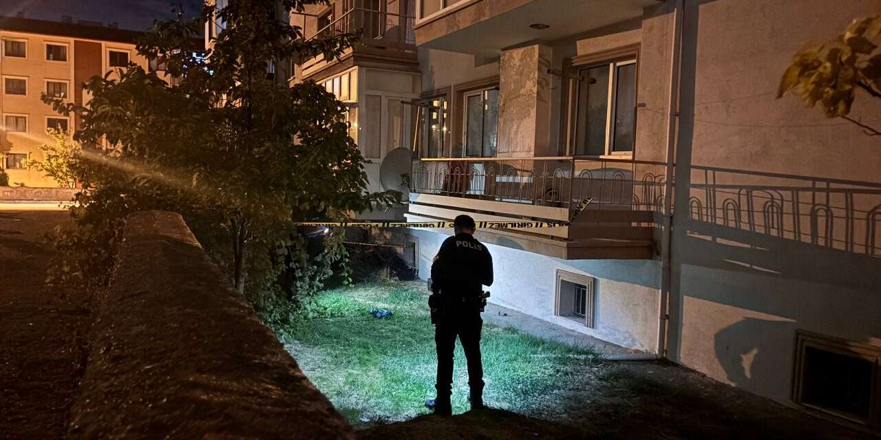 Erzincan’da 4. kattan düşen 77 yaşındaki kadın hayatını kaybetti