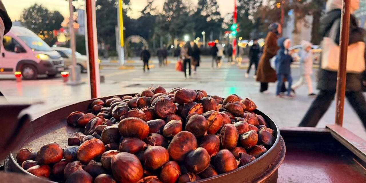 Soğuklar gelmeden kestane tezgaha çıktı