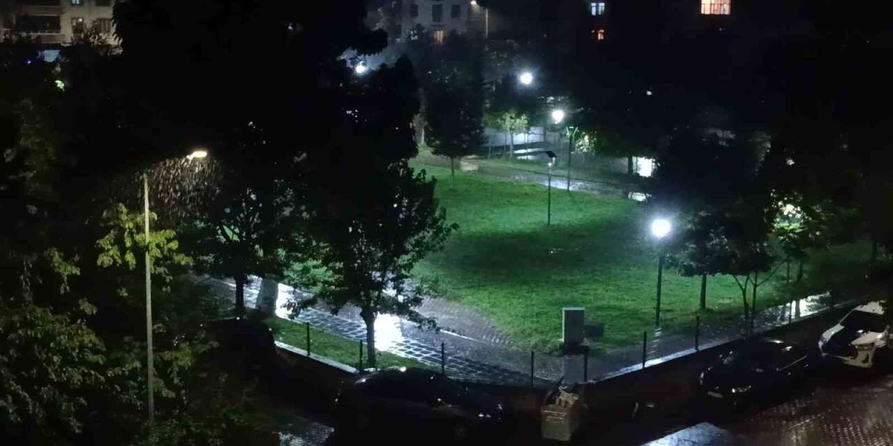 Bingöl’de yağış gece yarısına kadar devam etti