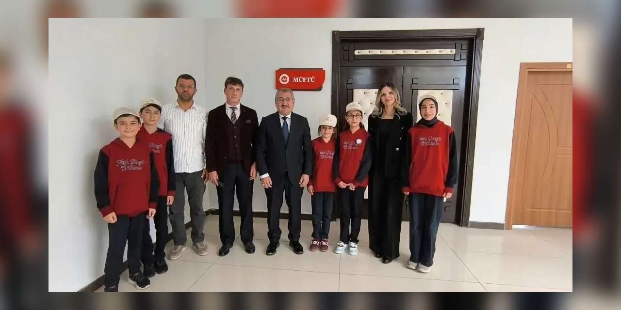Öğrencilerden İl Müftüsü Çapçı’ya anlamlı ziyaret