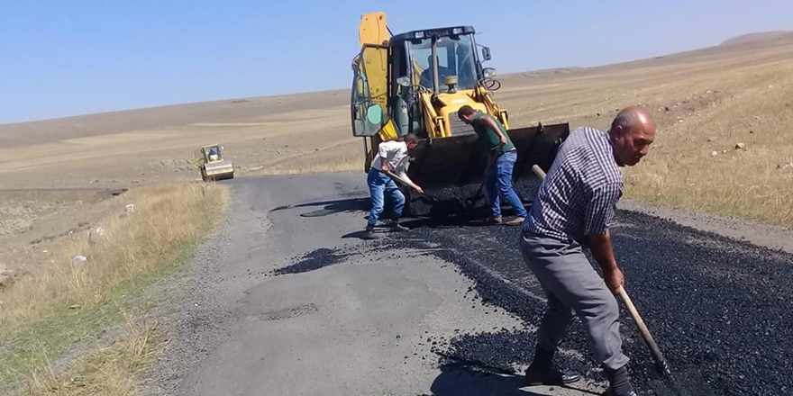 İl Özel İdaresi, köy yollarının yapımına aralıksız devam ediyor