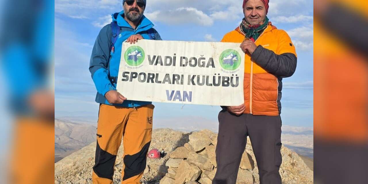 Van’da 3 bin 600 rakımlı İspiriz Dağı’na zirve tırmanışı