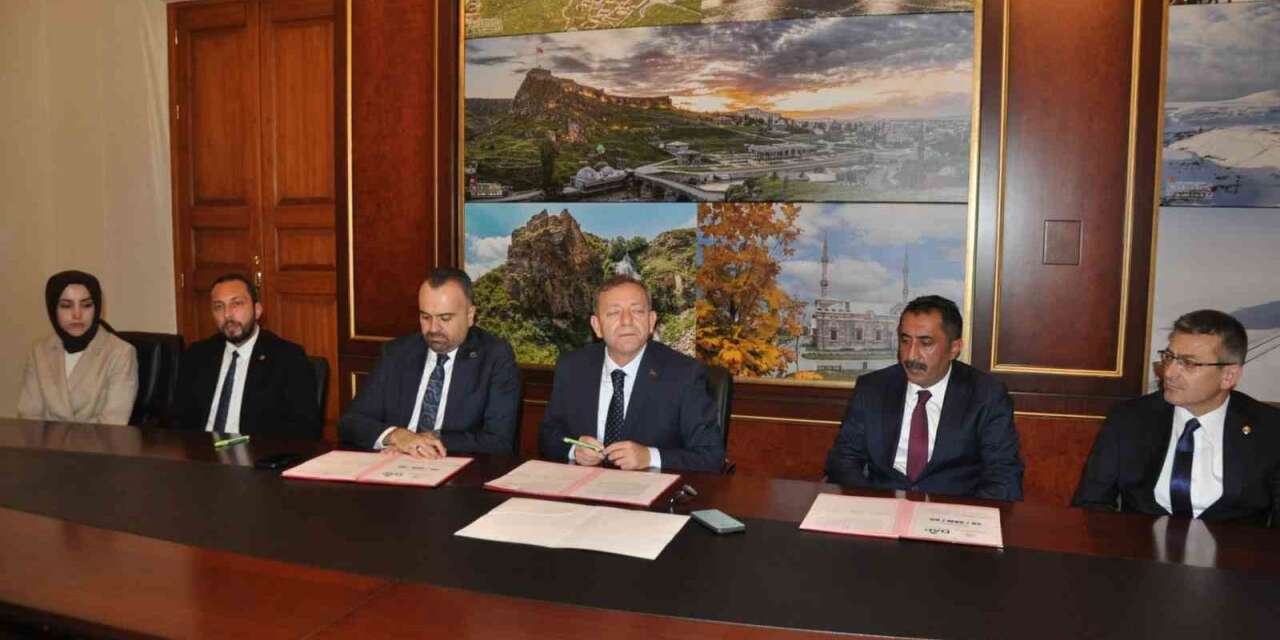 Kars’ta tarihi Mazlum Ağa Hamamı yeniden hayat bulacak