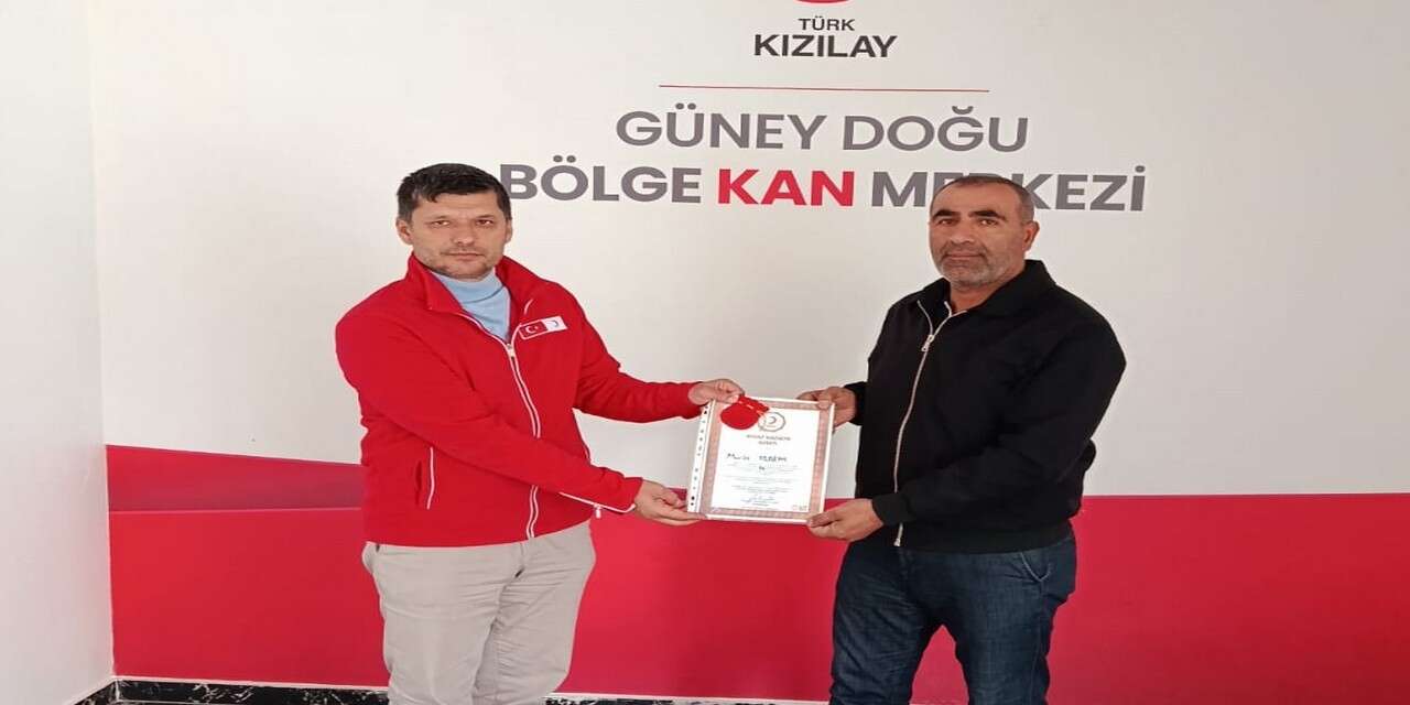 Kızılay’dan duyarlı vatandaşa anlamlı ödül
