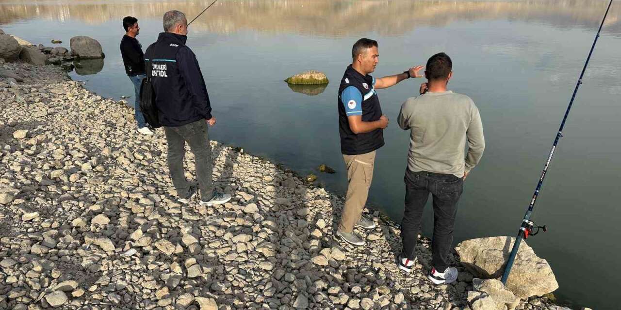 Van’da balıkçılık faaliyetlerine sıkı denetim